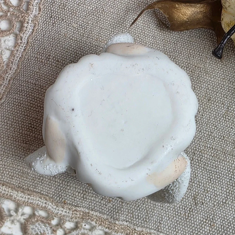 CLEARANCE 💲6️⃣ Vintage Single Angel Taper Candle Holder White Gold Glitter Wing